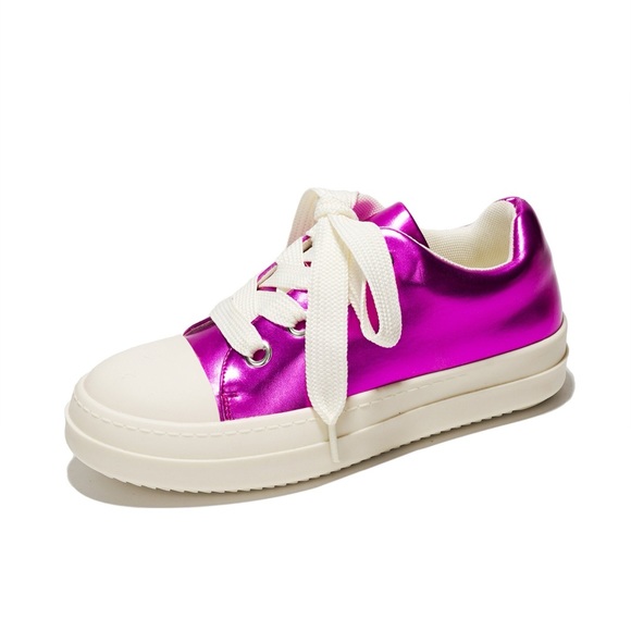 Low top RICKYGIRL puffy thick lace round toe sneaker - Picture 2 of 3